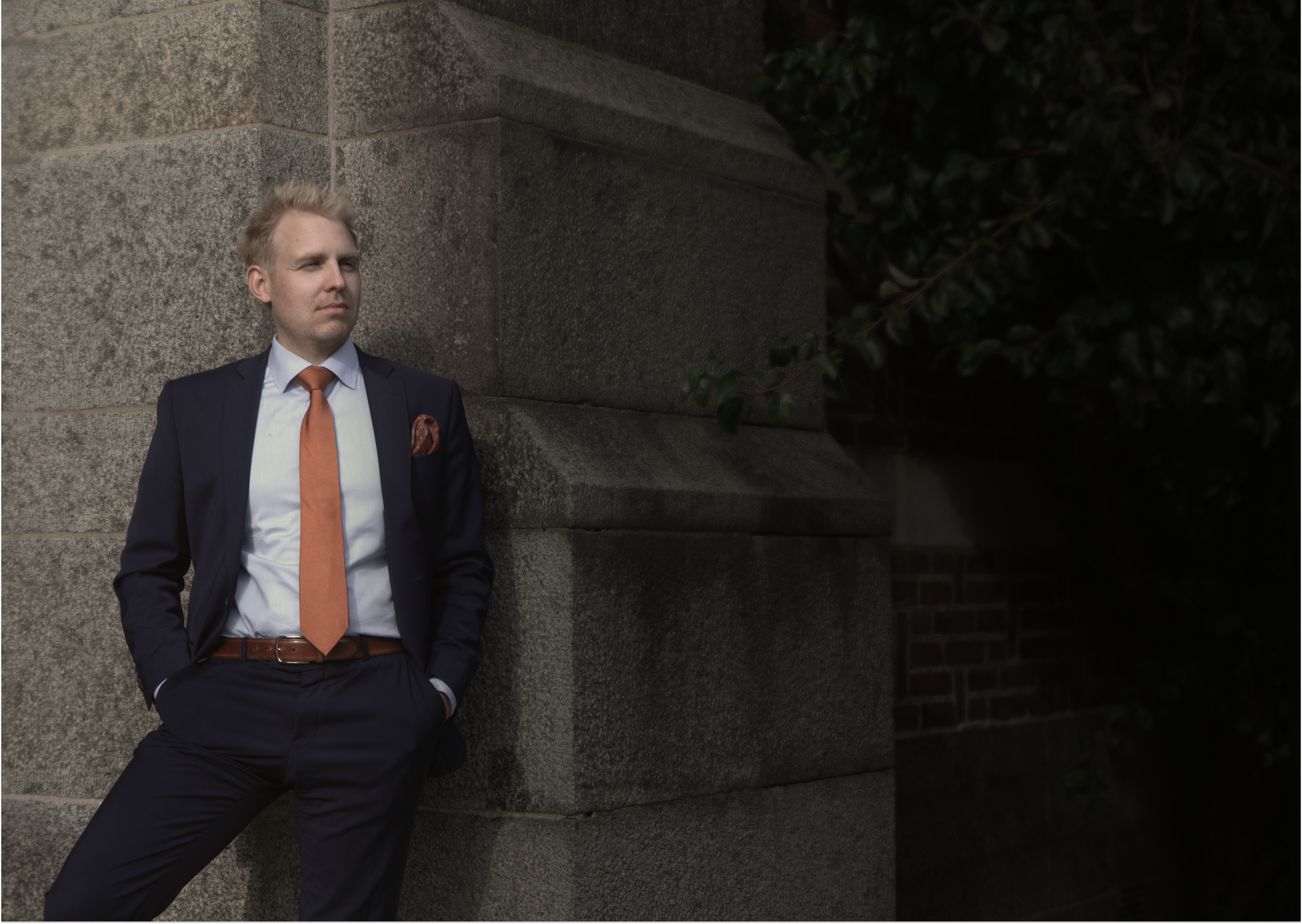 Bild på advokat Viktor Persson, allmänpraktiserande advokat i Kristianstad med omnejd
